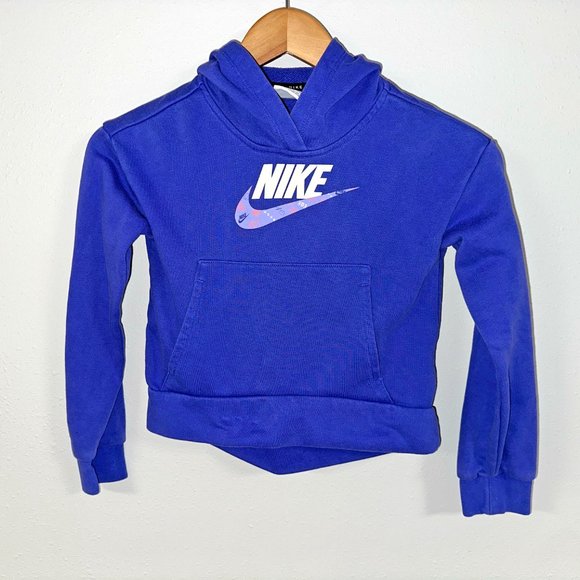 NikeClub Fleece Hoodie - Picture 2 of 7